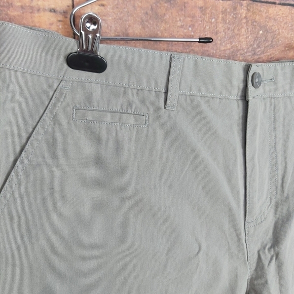 𝅺Kenneth Cole men's bermuda shorts size 40 - Picture 3 of 6